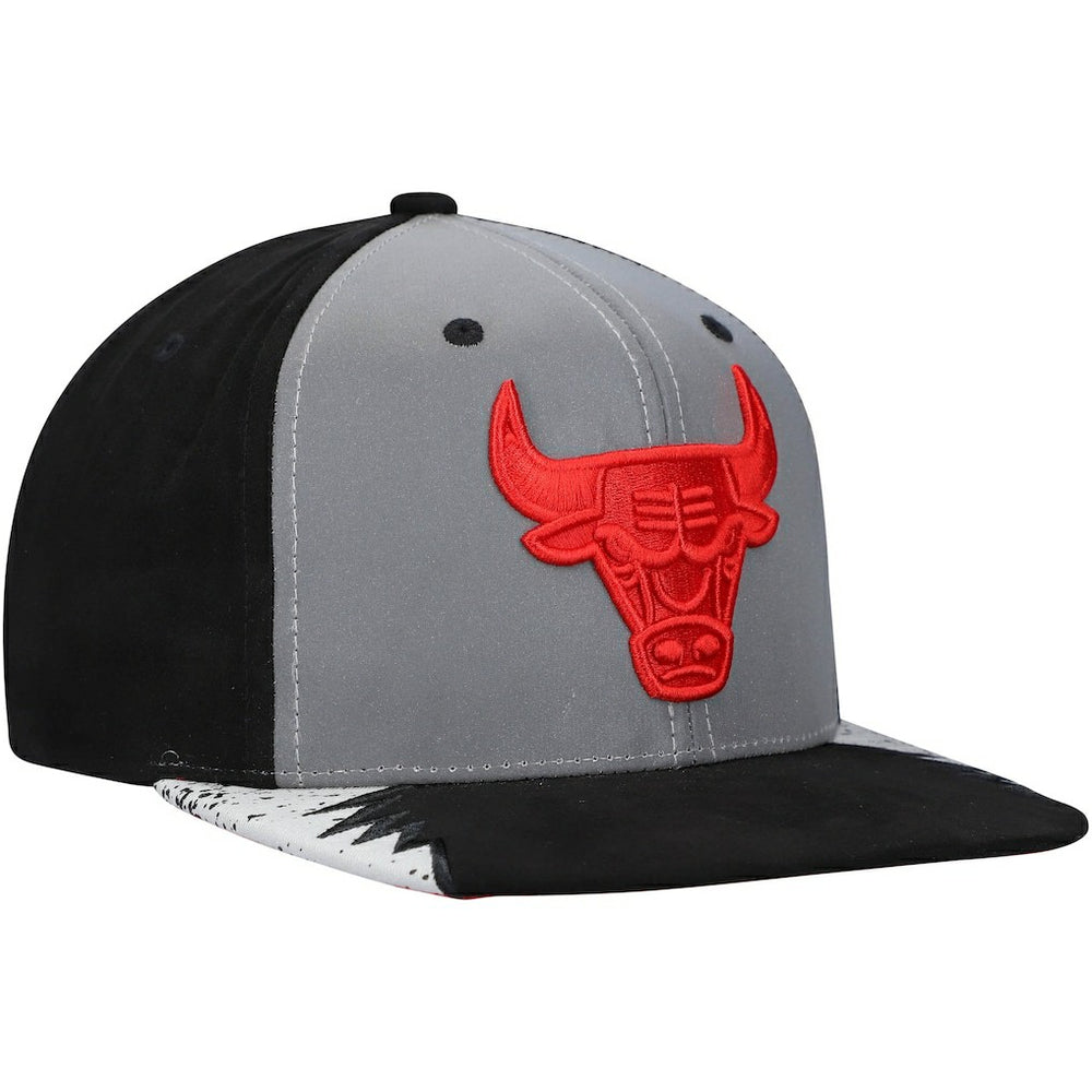 Chicago Bulls Day 5 Snapback Hat Silver/Gray - Mitchell & Ness