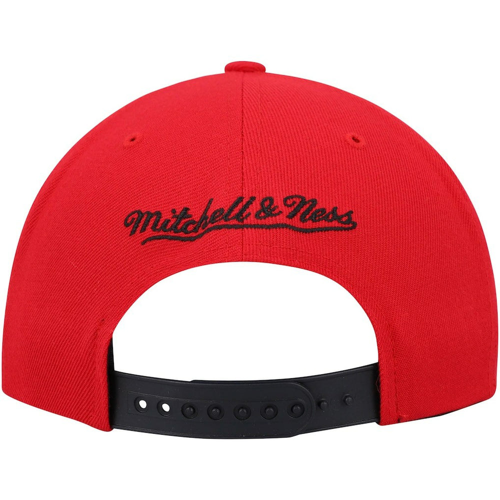 Chicago Bulls Day One Snapback Hat Black/Red - Mitchell & Ness