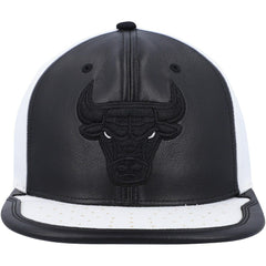 Chicago Bulls NBA Day One Snapback Hat Black/White - Mitchell & Ness