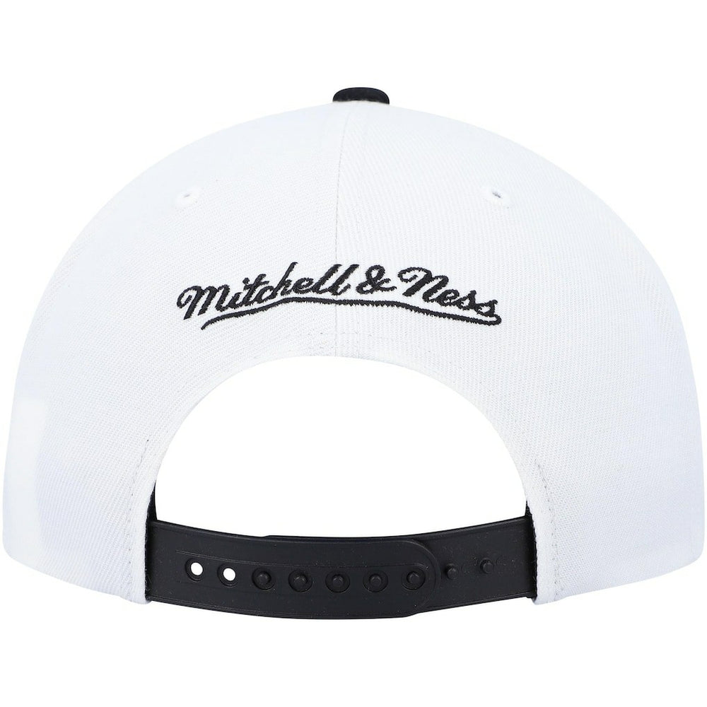 Chicago Bulls NBA Day One Snapback Hat Black/White - Mitchell & Ness