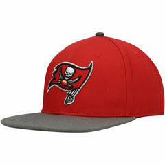 Tampa Bay Buccaneers Pro Standard 2Tone Snapback Hat - Red/Pewter Hats