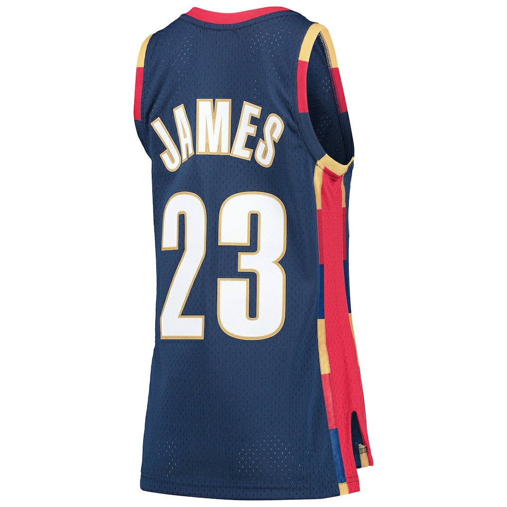 LeBron James Cleveland Cavaliers Women's Hardwood Classics Swingman Jersey Navy - Mitchell & Ness