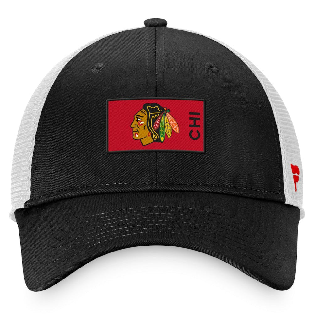 Chicago Blackhawks Fanatics Authentic Pro Rink Trucker Snapback Hat - Black/White | US 4465051