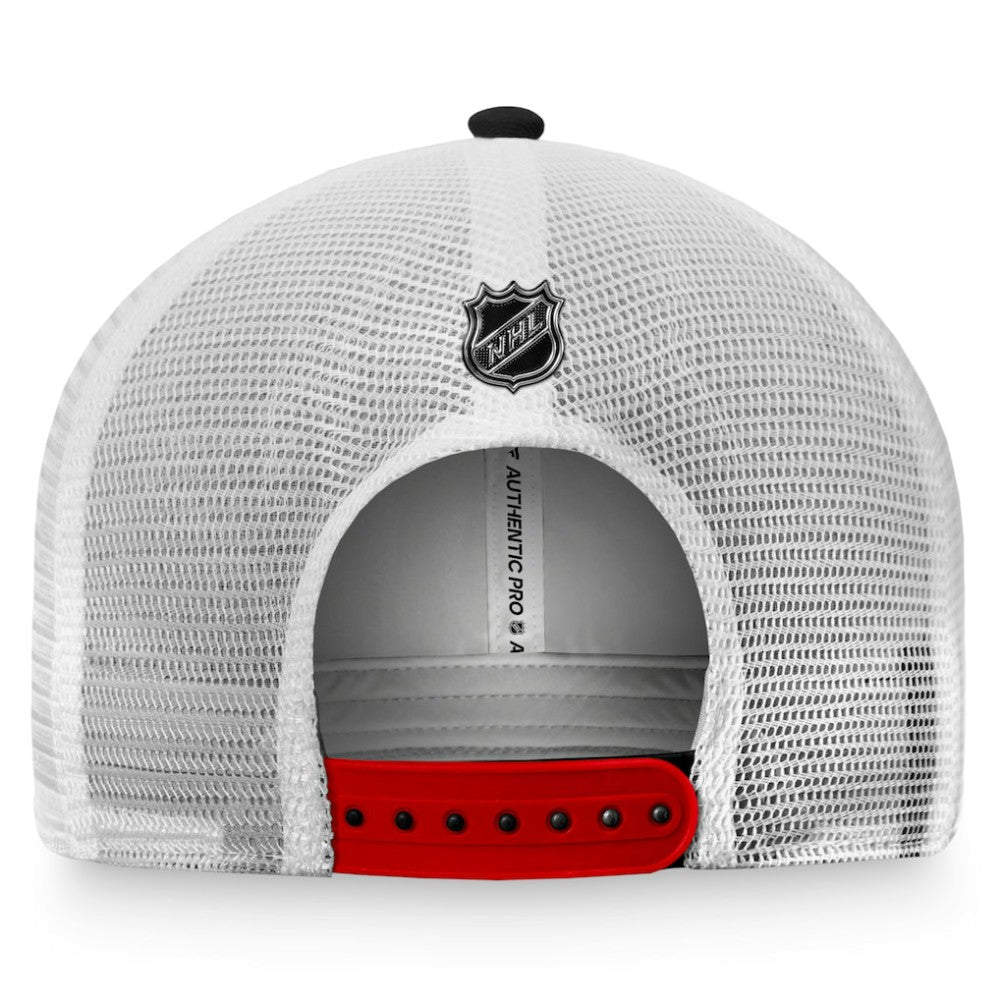 Chicago Blackhawks Fanatics Authentic Pro Rink Trucker Snapback Hat - Black/White | US 4465051