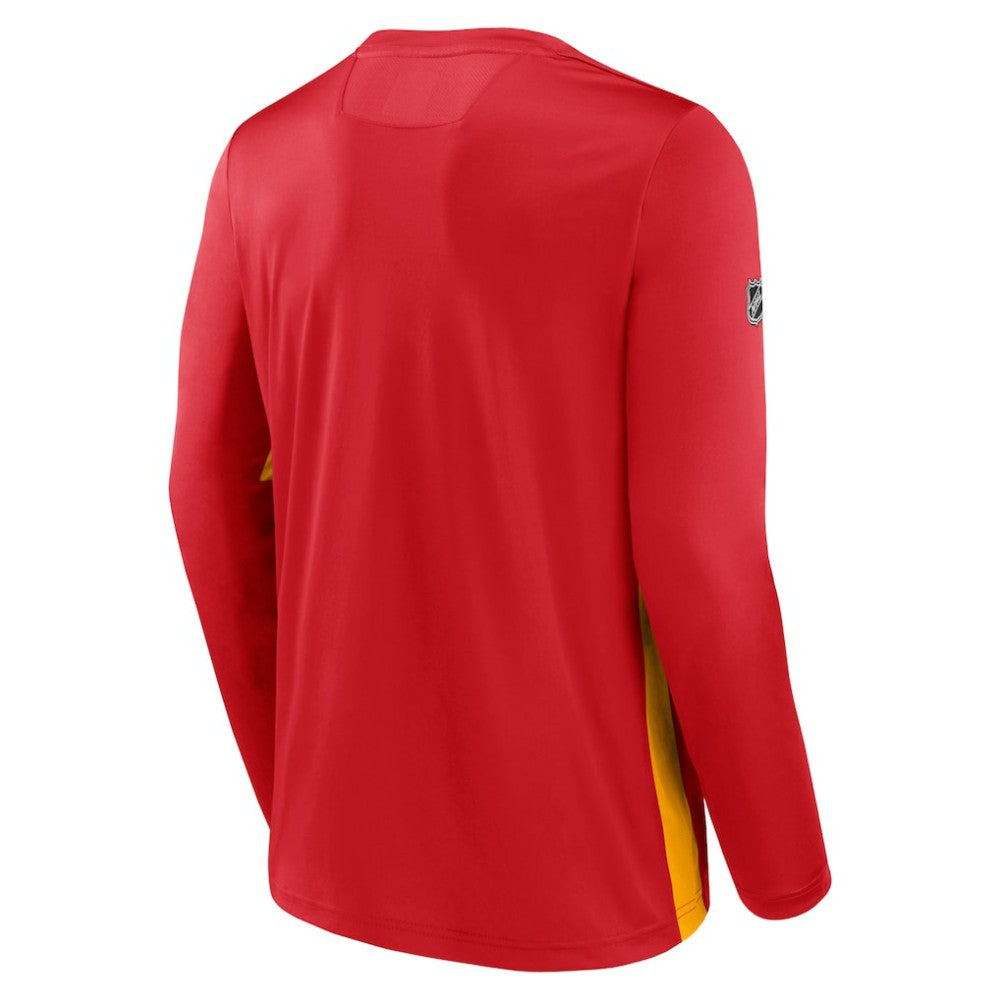 Calgary Flames Fanatics Authentic Pro Rink Performance Long Sleeve T-Shirt - Red | US 4501229