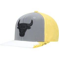 Chicago Bulls Day 5 Snapback Hat Gray/Yellow - Mitchell & Ness