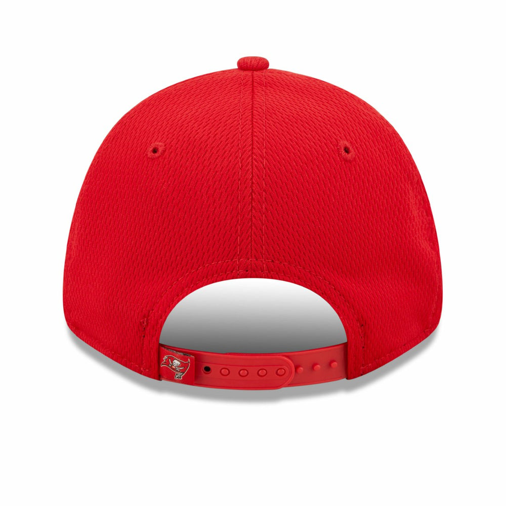 Tampa Bay Buccaneers New Era Framed AF 9FORTY Snapback Hat - Red Hats
