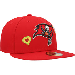 Tampa Bay Buccaneers New Era Chain Stitch Heart 59FIFTY Fitted Hat - Scarlet Hats