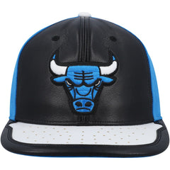 Chicago Bulls Day One Snapback Hat Black/White - Mitchell & Ness
