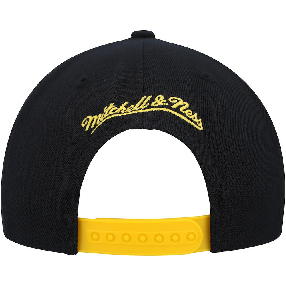 Chicago Bulls Day One Snapback Hat Yellow/Black - Mitchell & Ness