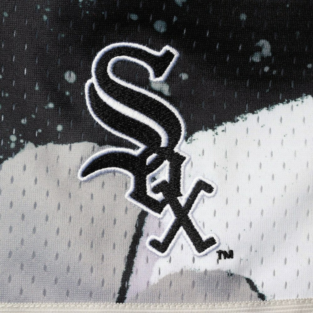 Chicago White Sox Mitchell & Ness Hyper Hoops Shorts - Black Shorts