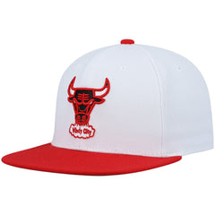 Chicago Bulls Hardwood Classics Snapback Hat White/Red - Mitchell & Ness
