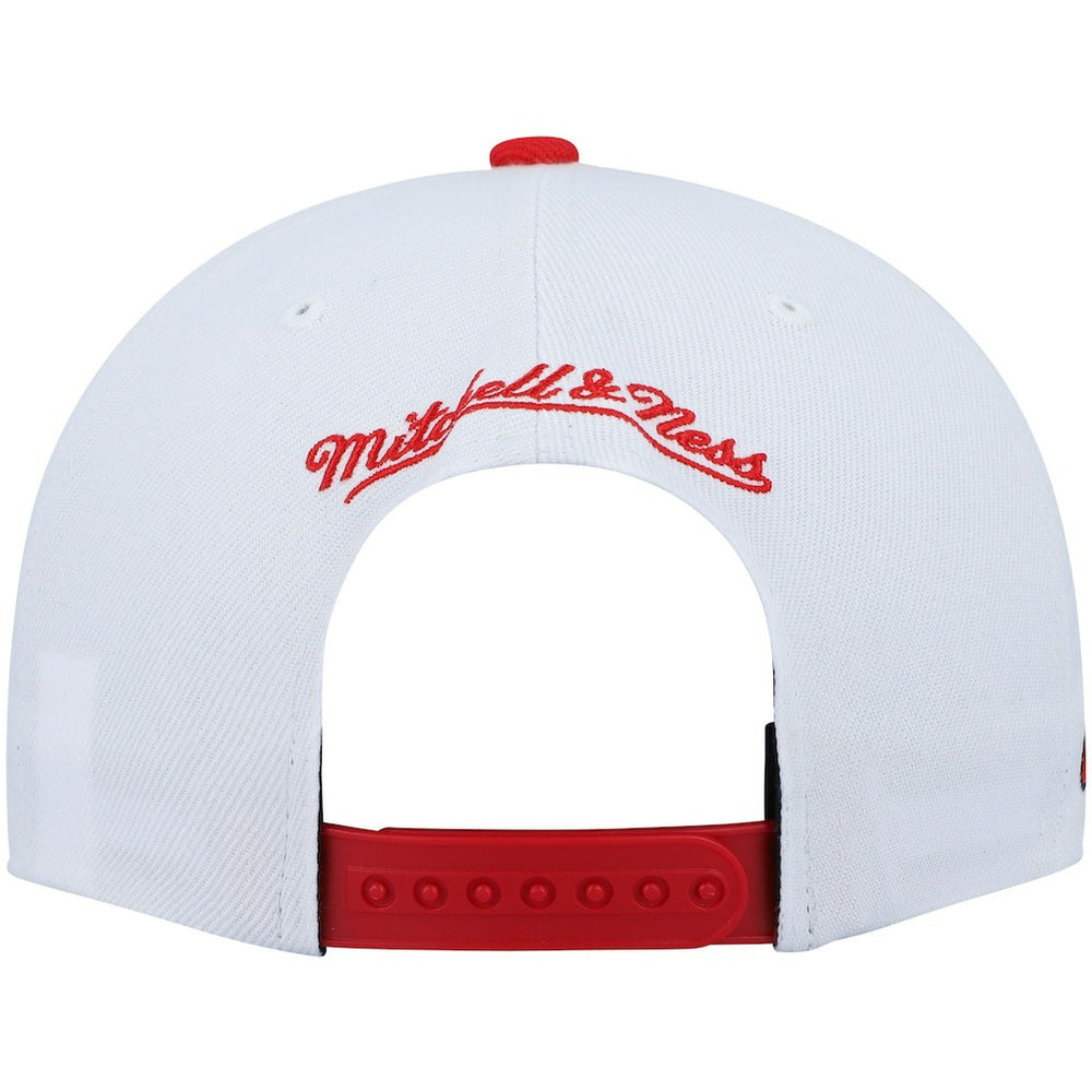 Chicago Bulls Hardwood Classics Snapback Hat White/Red - Mitchell & Ness