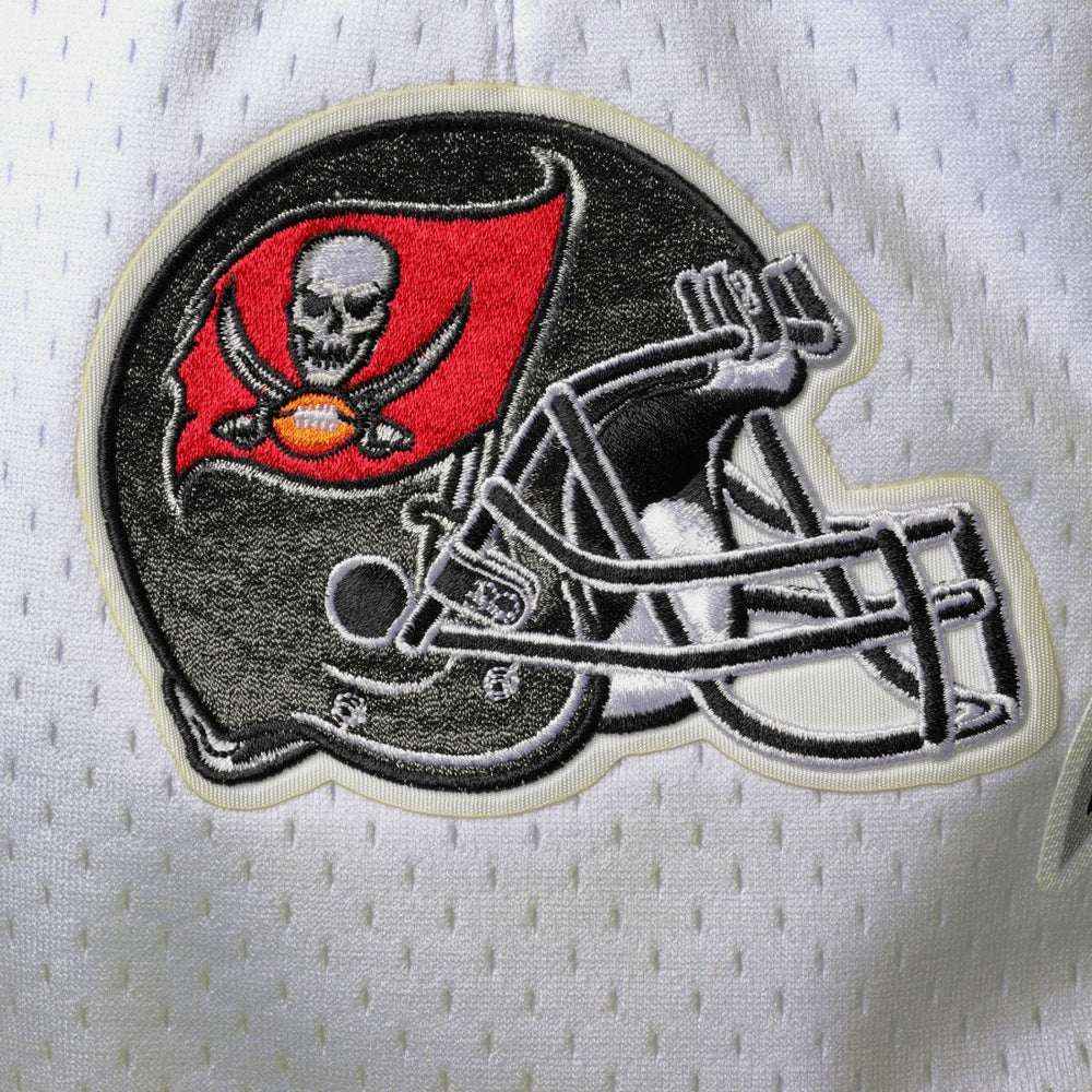 Tampa Bay Buccaneers Pro Standard Mesh Shorts - White/Red Shorts