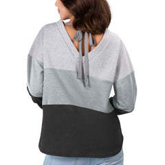Las Vegas Raiders Touch Women's Outfield Deep V-Back Waist Length Pullover Sweatshirt - Heather Gray/Black Pullover