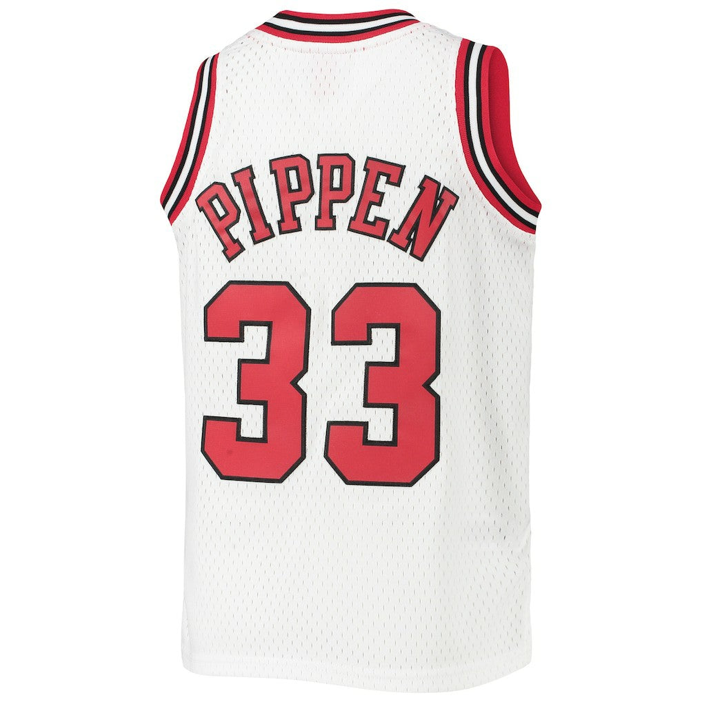 Scottie Pippen Chicago Bulls Youth 1997/98 Hardwood Classics Swingman Jersey White - Mitchell & Ness outlet