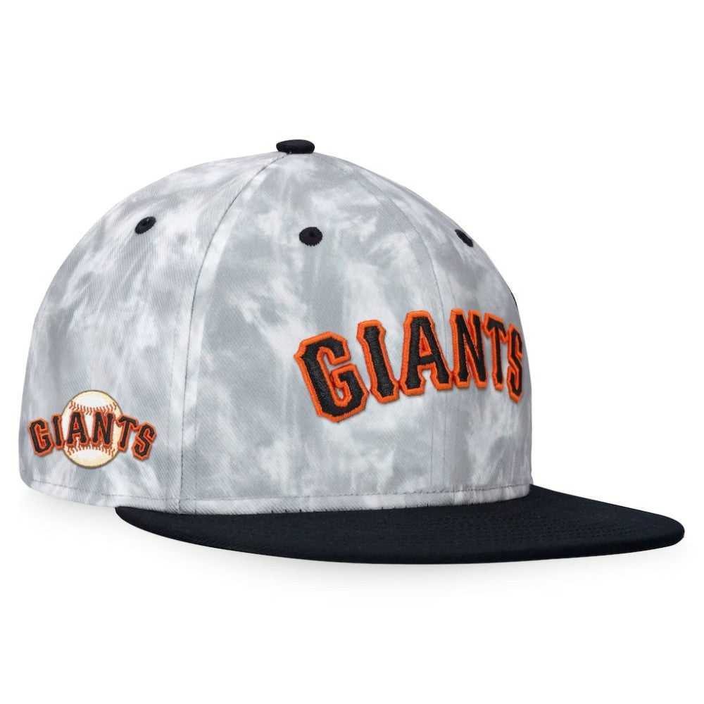San Francisco Giants Fanatics Smoke Dye Fitted Hat - Black/White Hats