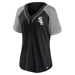 Chicago White Sox Fanatics Women's Ultimate Style Raglan V-Neck T-Shirt - Black T-shirts