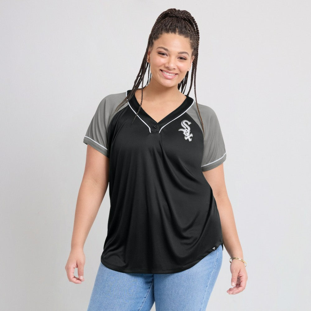 Chicago White Sox Fanatics Women's Ultimate Style Raglan V-Neck T-Shirt - Black T-shirts