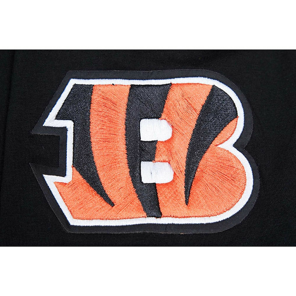 Ja'Marr Chase Cincinnati Bengals Pro Standard Player Avatar Graphic T-Shirt - Black T-shirts