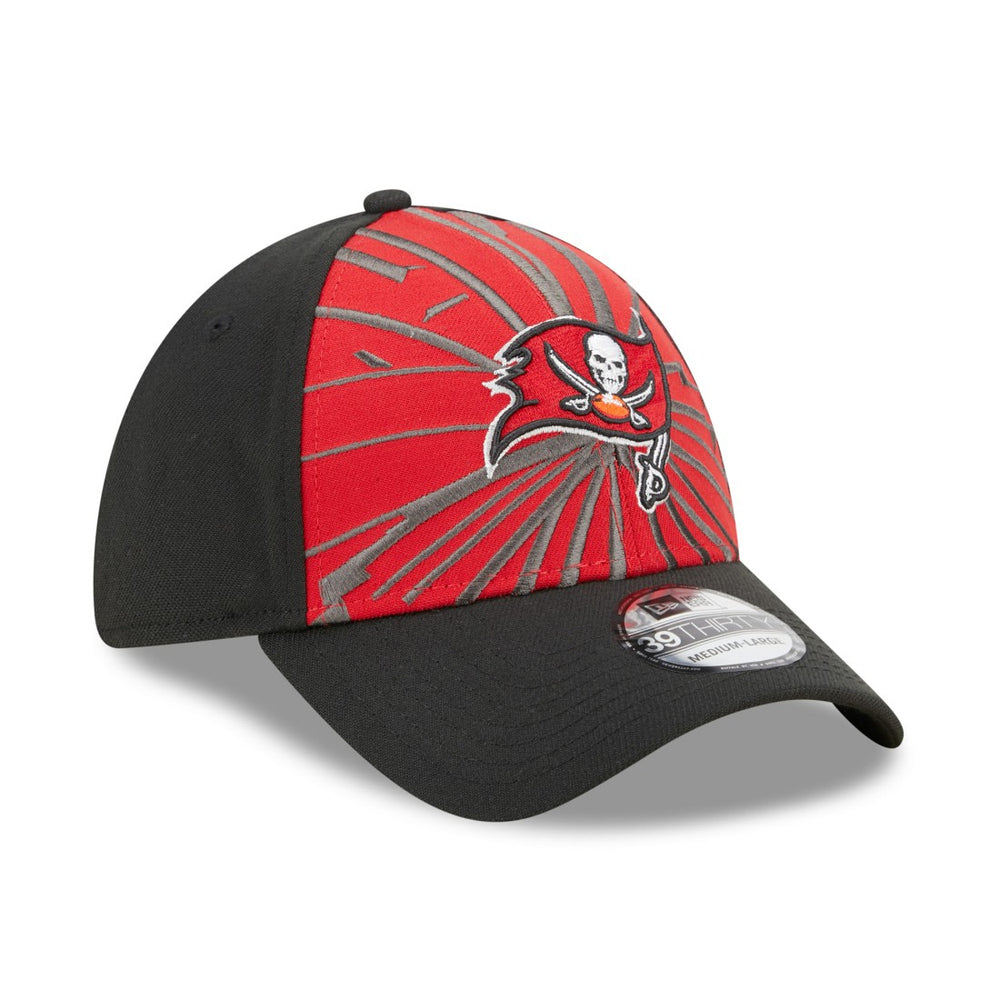 Tampa Bay Buccaneers New Era Shattered 39THIRTY Flex Hat - Red/Black Hats