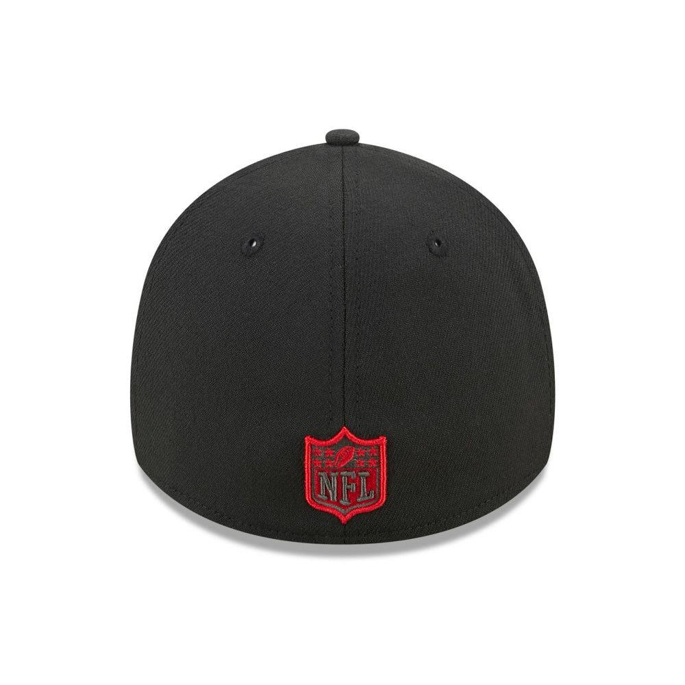 Tampa Bay Buccaneers New Era Shattered 39THIRTY Flex Hat - Red/Black Hats