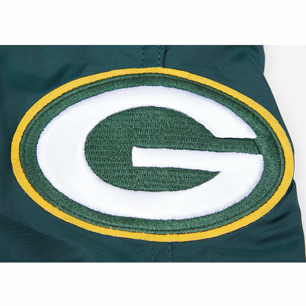 Green Bay Packers Pro Standard Woven Shorts - Green Shorts