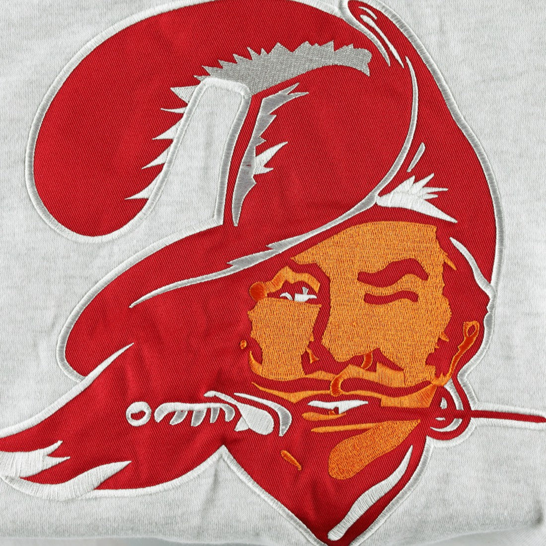 Tampa Bay Buccaneers '47 Historic Logo Gridiron Lace-Up Pullover Hoodie - Heather Gray Hoodies
