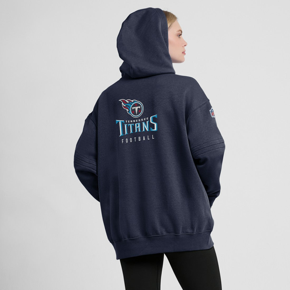 Tennessee Titans Women's 2023 Sideline Club Fleece Pullover Hoodie - Navy Hoodies