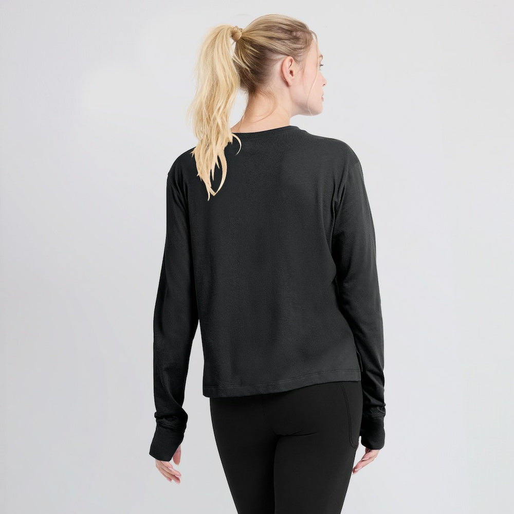 Las Vegas Raiders Women's Modest Crop Performance Long Sleeve T-Shirt - Black T-shirts