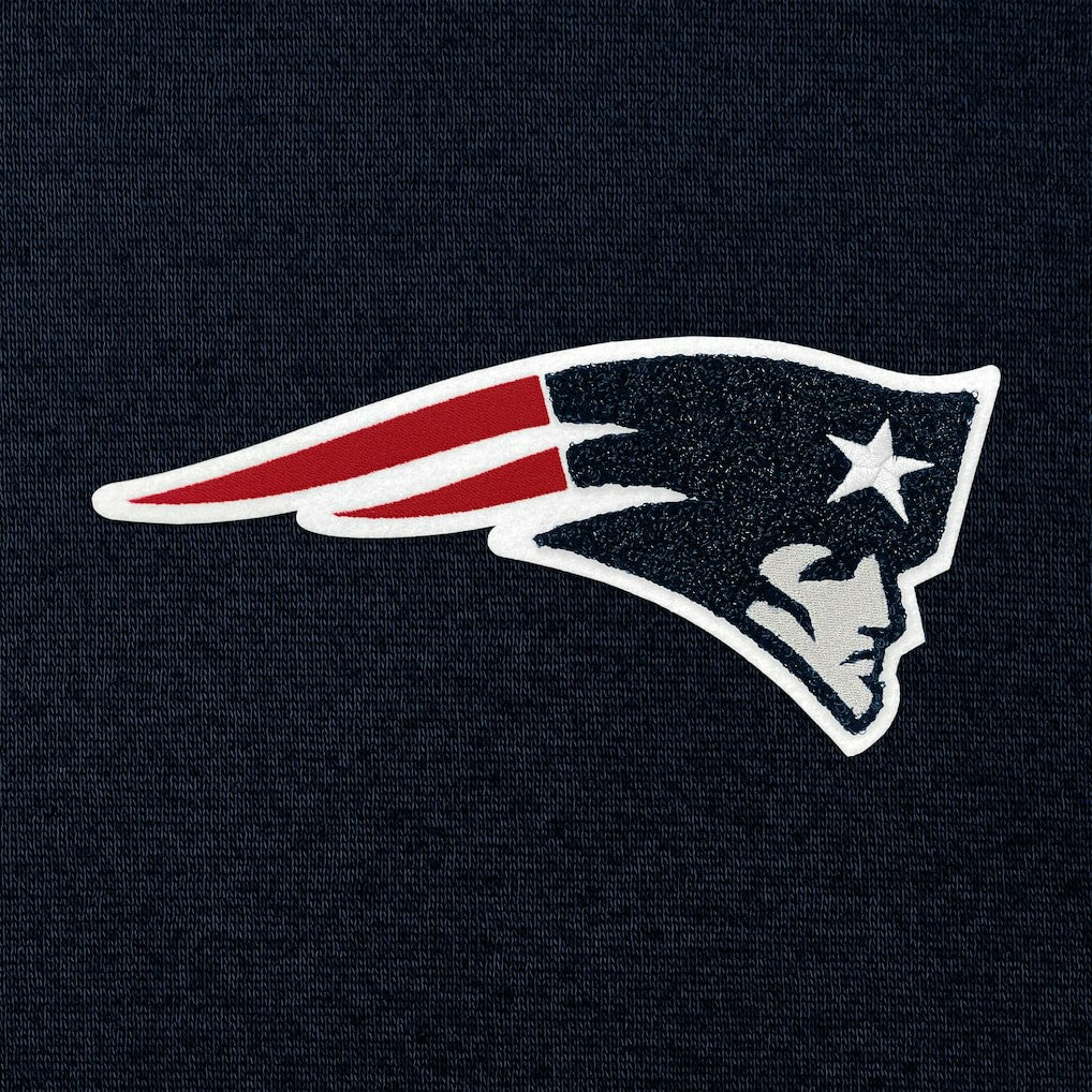 New England Patriots Antigua Victory Chenille Pullover Hoodie - Navy Hoodies