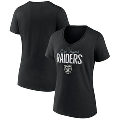 Las Vegas Raiders Women's Nostalgia V-Neck T-Shirt - Black T-shirts