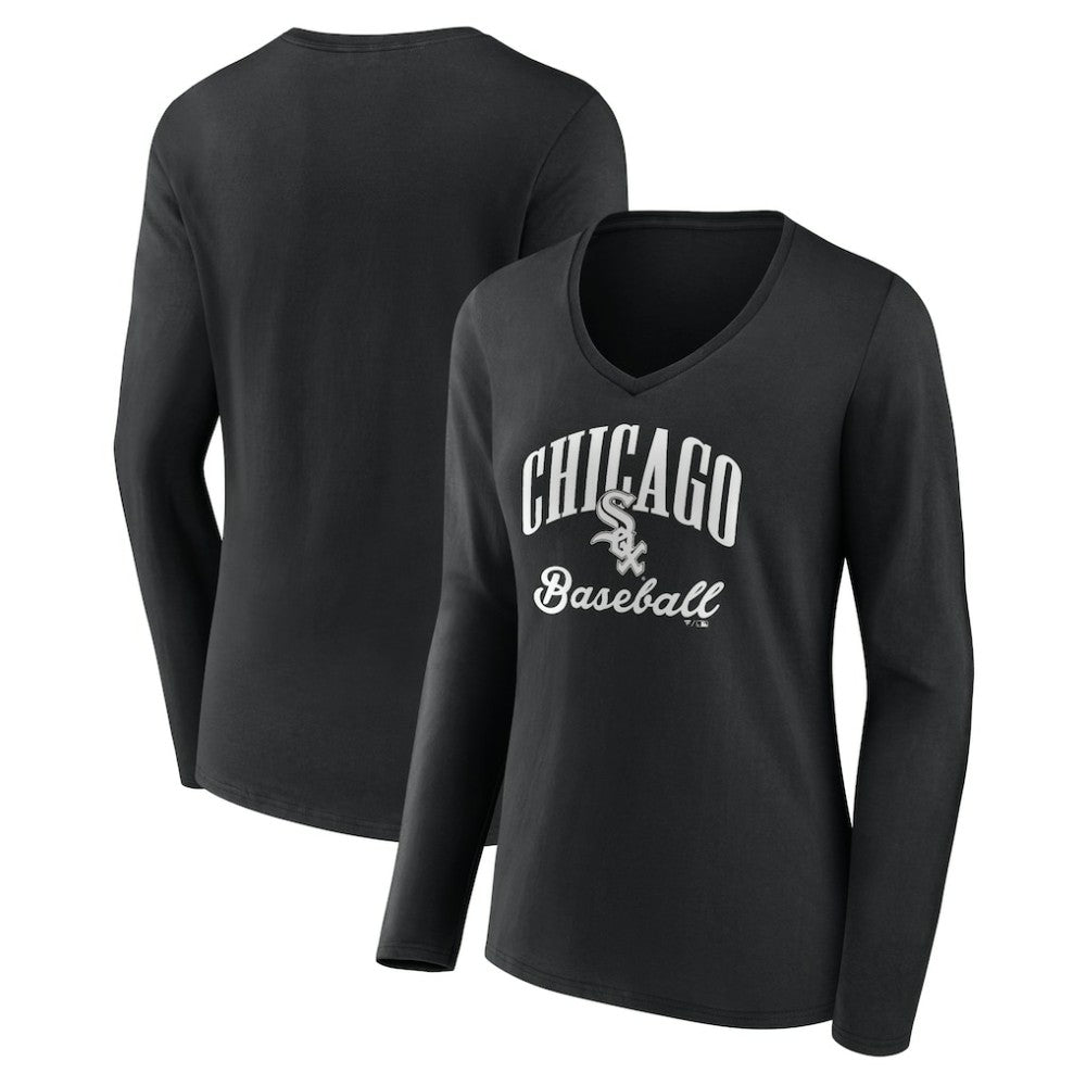 Chicago White Sox Women's Victory Script Long Sleeve V-Neck T-Shirt - Black T-shirts