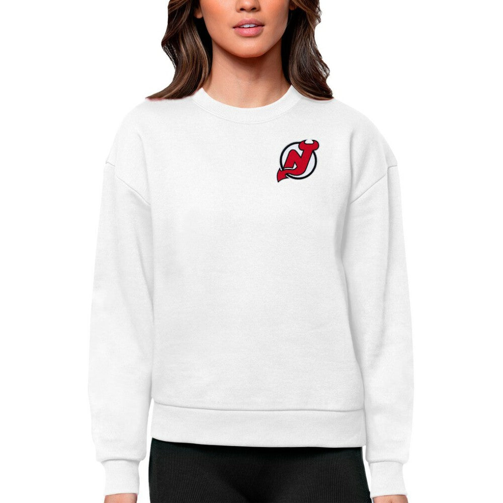 New Jersey Devils Antigua Women's Victory Crewneck Pullover Sweatshirt - White | US 5084422
