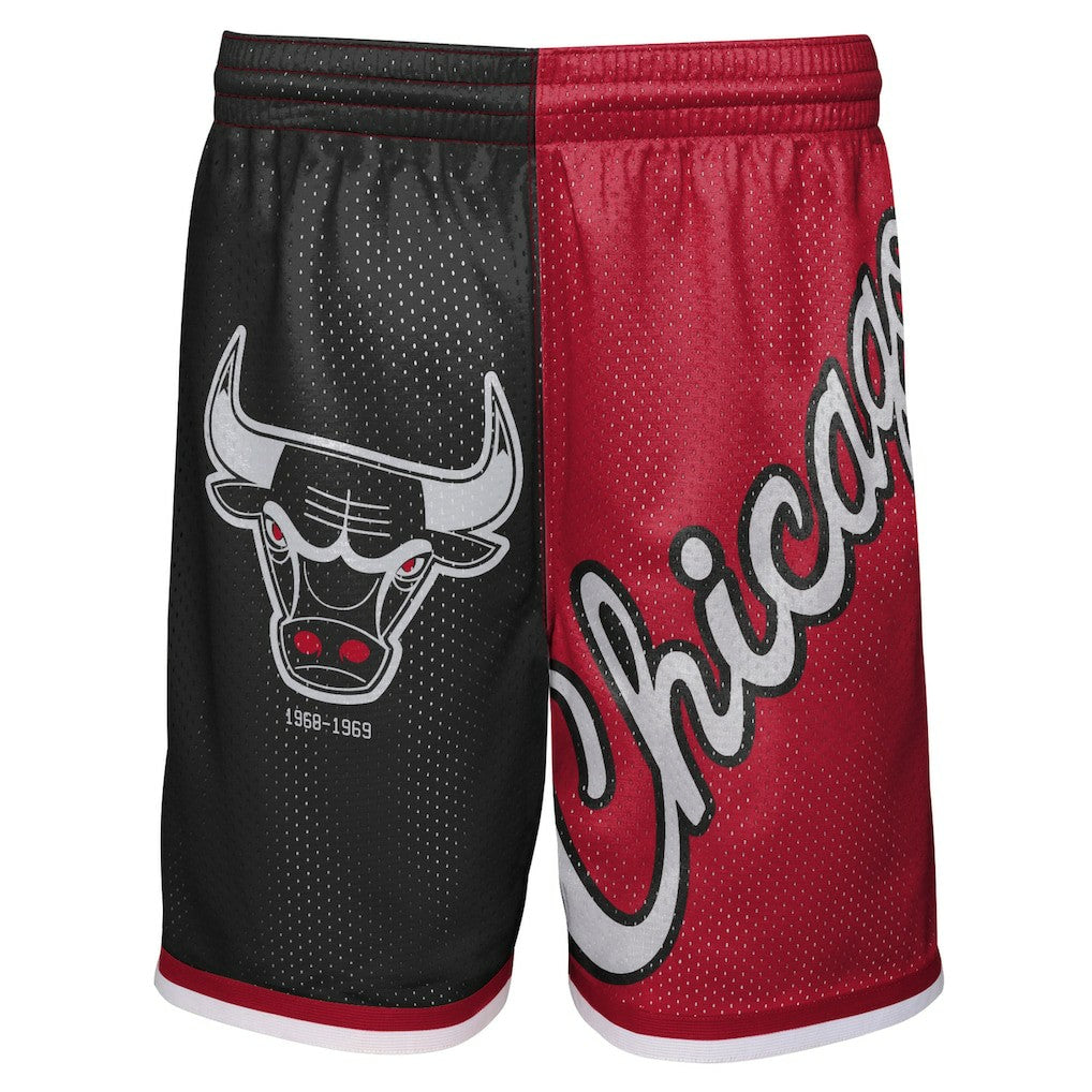 Chicago Bulls Youth Hardwood Classics Big Face 5.0 Shorts Black/Red - Mitchell & Ness