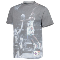 Golden State Warriors Above the Rim Graphic T-Shirt - Mitchell & Ness