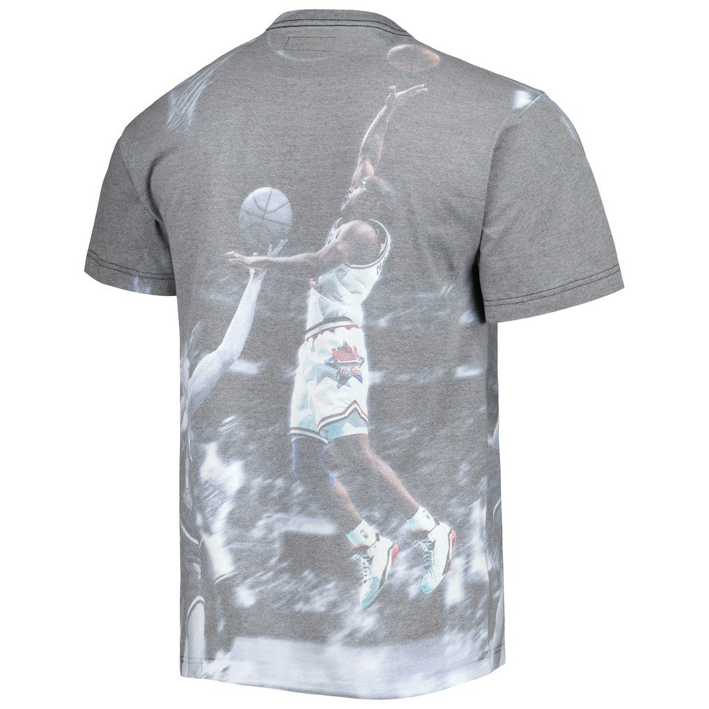 Golden State Warriors Above the Rim Graphic T-Shirt - Mitchell & Ness