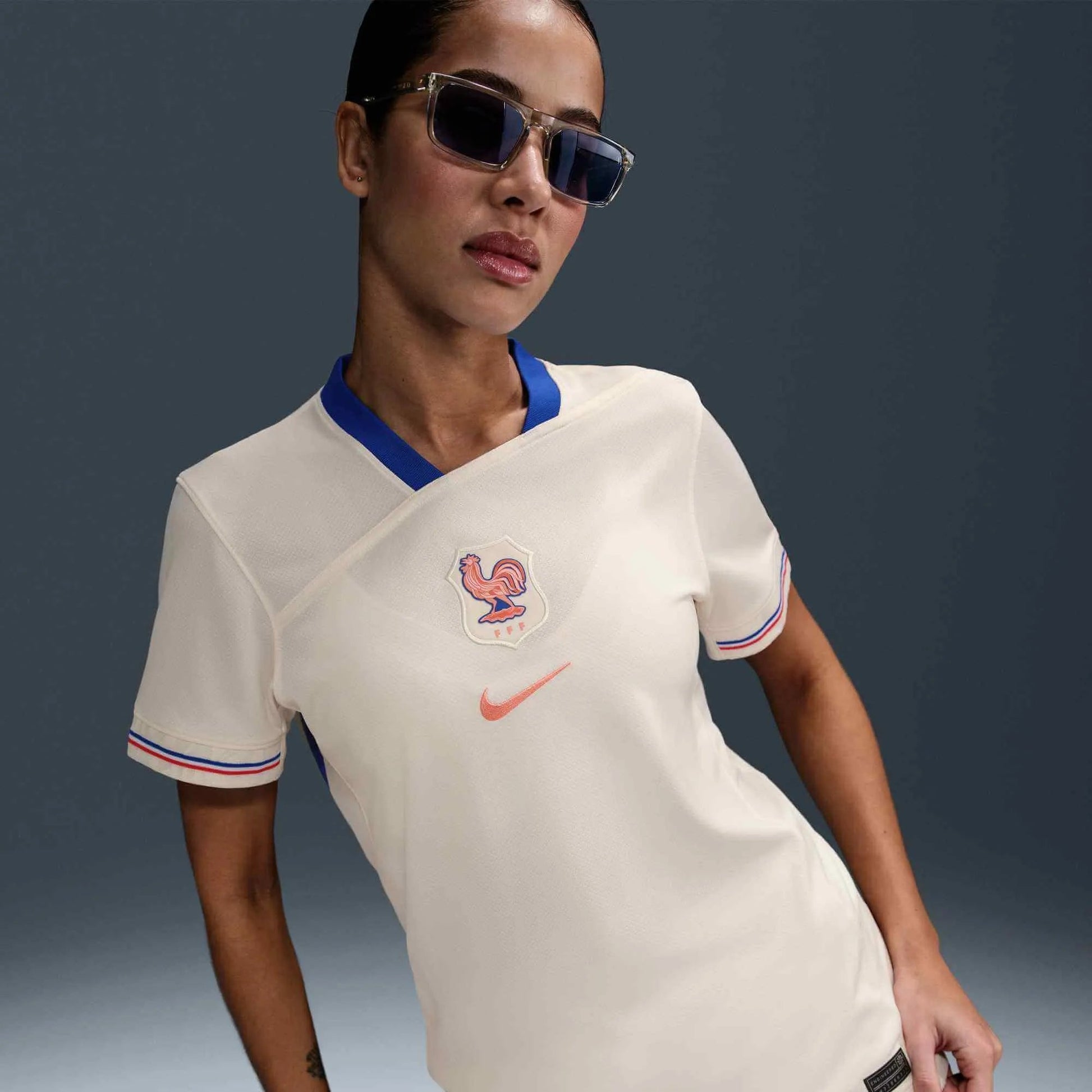 Nike 2025 France Women's Stadium Away Soccer Jersey Pale Ivory/Bright Blue/Light Madder Root
